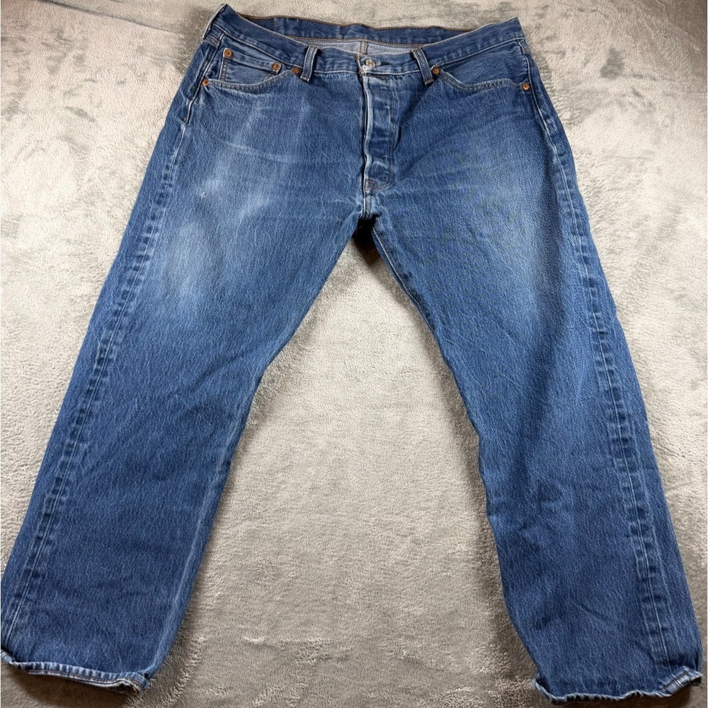 Levi's 501 Jeans Tag 40x30 Actual 40x27 Button Fly Straight